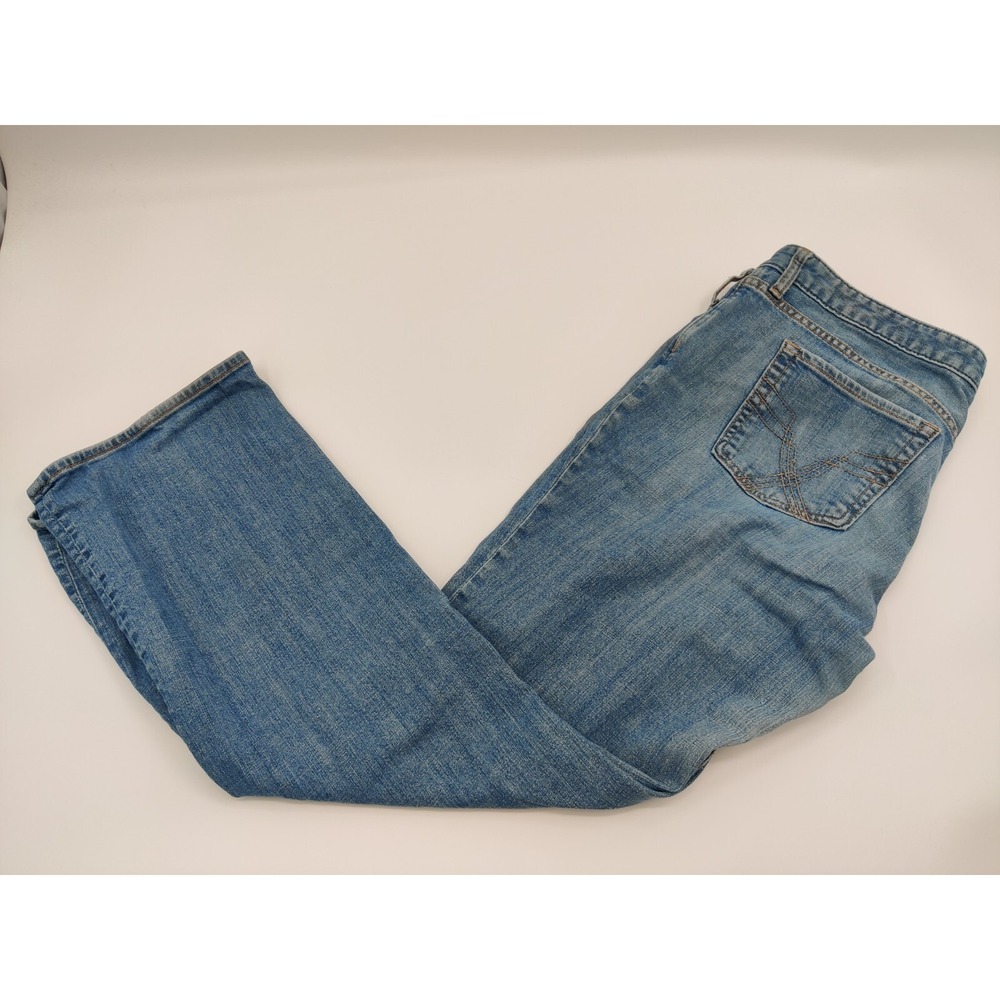 Gap Mens Light Wash Distressed Straight Leg Denim Jeans Blue Size 37x29